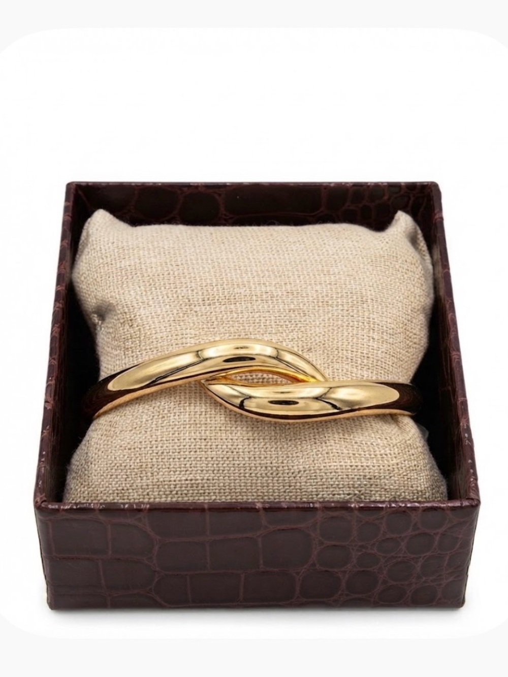 NWT ⚜️👑⚜️ Sunday State Gold Toned Twist Bangle Bracelet